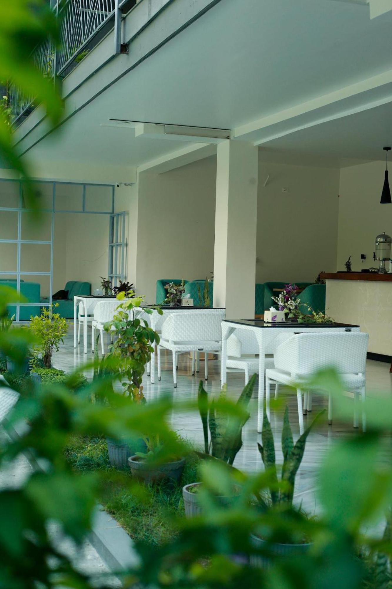 Hotel Swapna Bagh- Your Place Pokhara Exterior photo